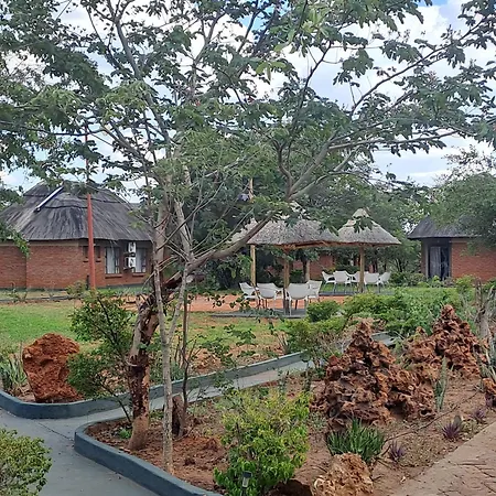 Irock Lodge Victoria Falls Exterior photo