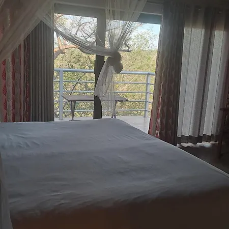 Irock Lodge Victoria Falls Exterior photo